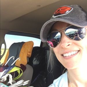 Meet your Posher, Kimberly